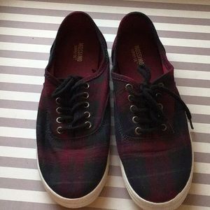 ***CLEARANCE*** Mossimo Plaid Sneakers - Size 7